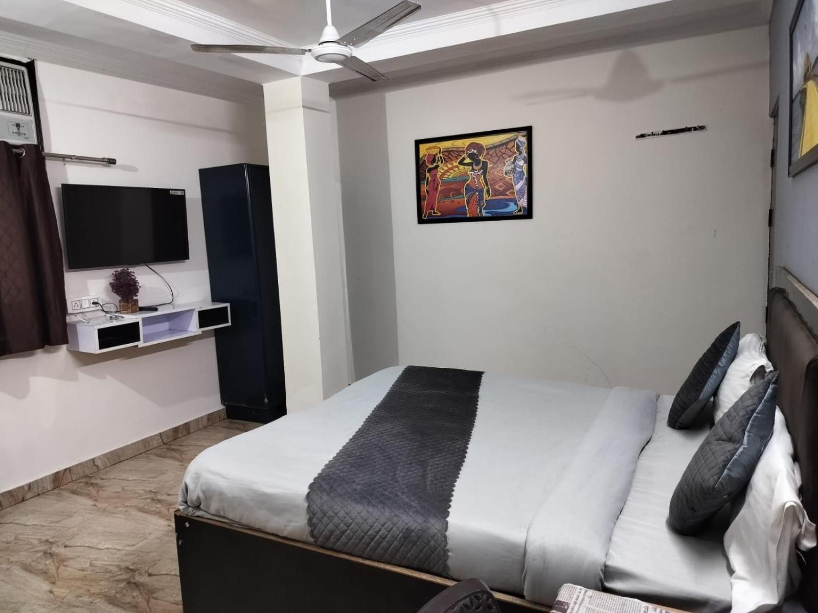 Embassy - Near Chanakyapuri Embassy Area Hotel New Delhi