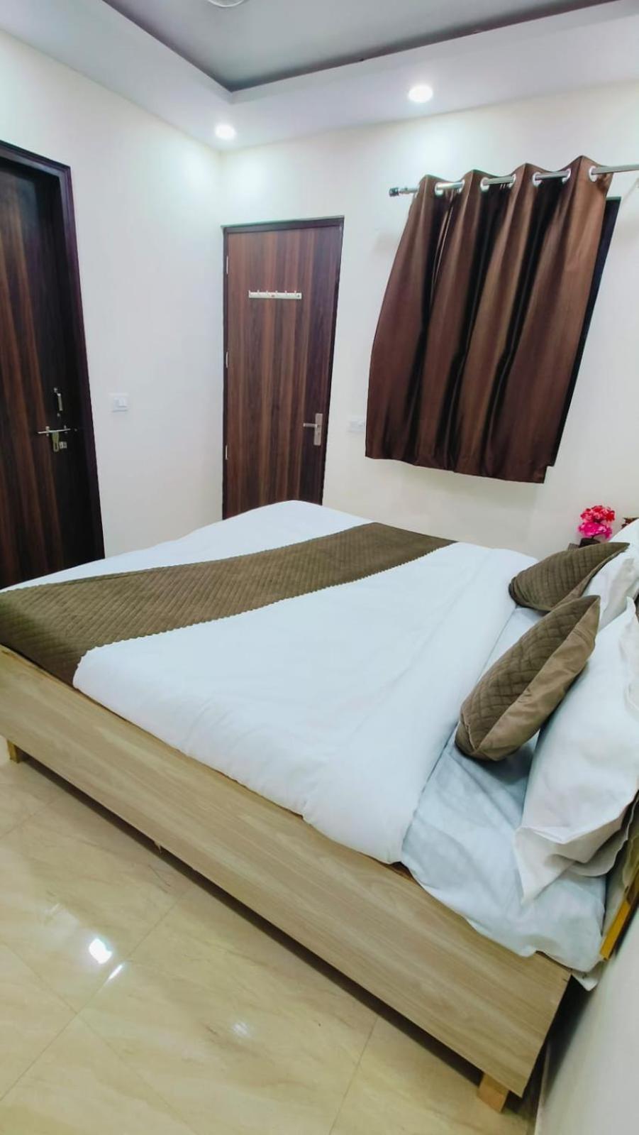 Hotel Embassy - Near Chanakyapuri Embassy Area 4*